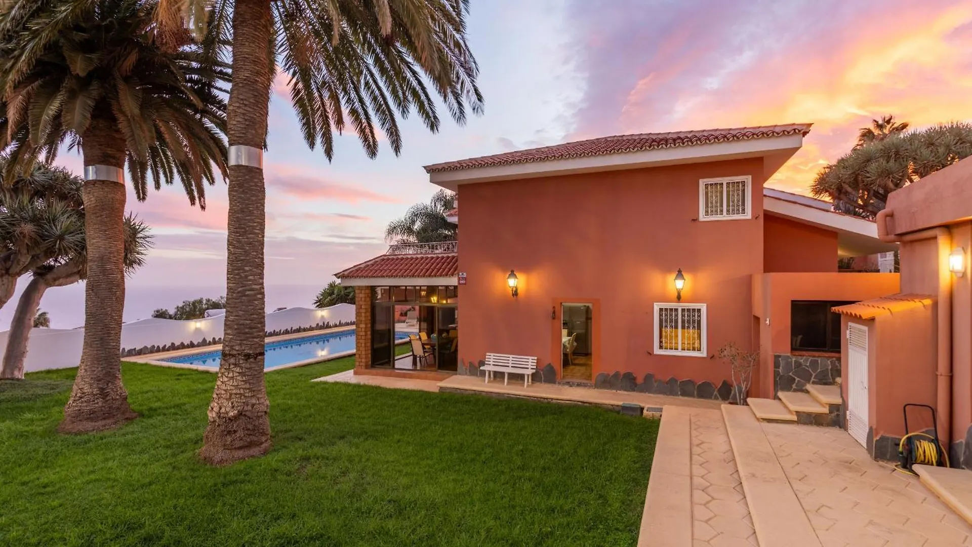One & Only Sports And Relax Villa Heated Pool By Eden Rentals Tabaiba